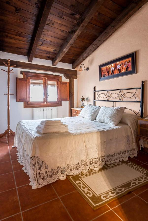 Casa Petra Miranda del Castañar Exterior foto